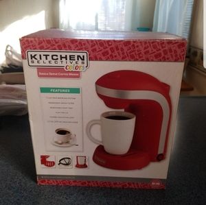 Single serve coffee pot